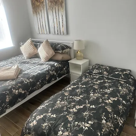 Holiday home Hollys Ahimma