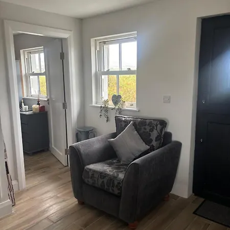 Holiday home Hollys *